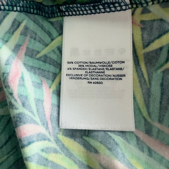 Lands End NEW Tropical Tank with trim detail - Picture 7 of 7